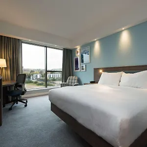 Hampton By Hilton West End Edinburg
